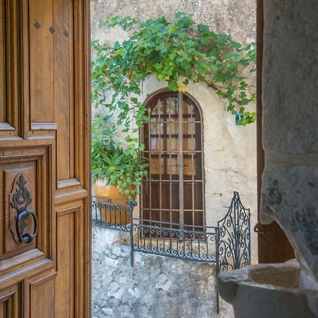 La Pourtoune Saint-Paul-de-Vence Buitenkant foto