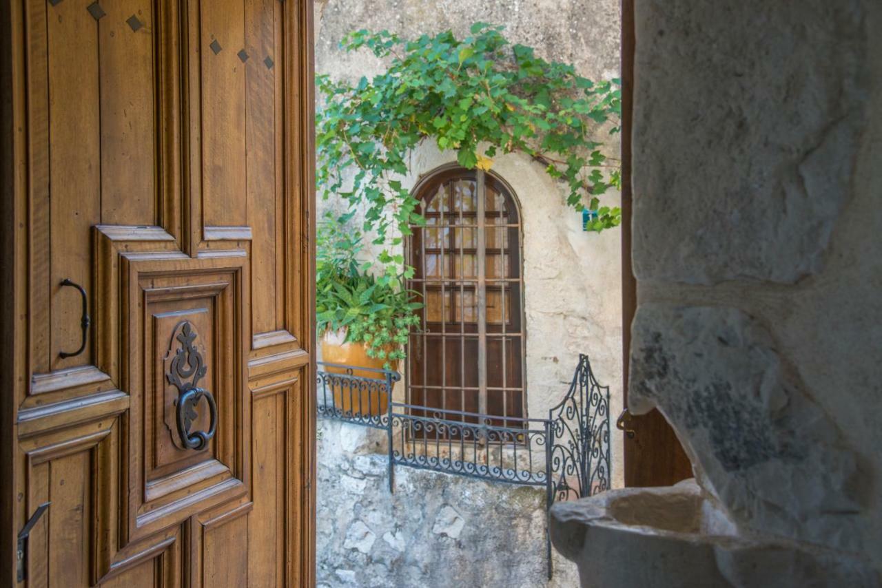 La Pourtoune Saint-Paul-de-Vence Buitenkant foto